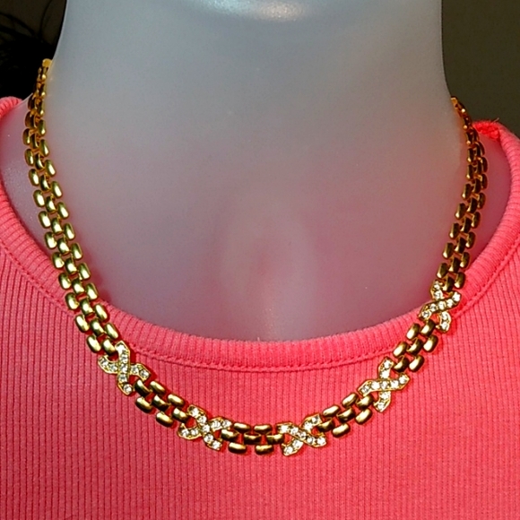 Necklace and Earring Set Accessories - Beautiful Necklace and Earring set NWT